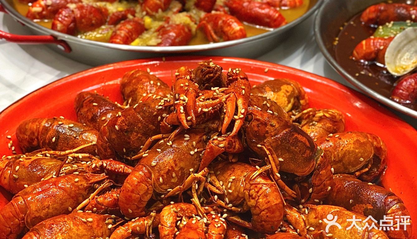 我宣布！这个龙虾季我为疯狂小弟而疯狂！