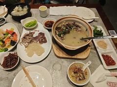 -高玛纳驴肉火烧(河间总店)