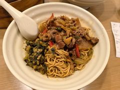 -佬钱湾仔(衣裳街店)