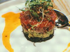 牛肉塔塔配牛油果黑橄榄酱-Solo(衡山路店)