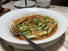 蒜蓉粉丝蒸秋葵-汤城小厨•粤菜•靓汤(西直门凯德MALL店)