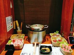 -独食火锅·半米屋台(直营总店)