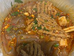 -许西美食一条街