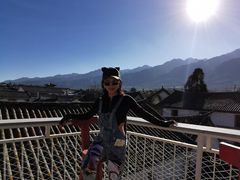 -喵屿·大理花园猫咖