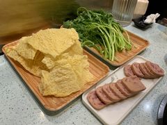茼蒿-烹然四季椰子鸡火锅(团结湖总店)