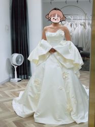 -予白婚纱礼服馆