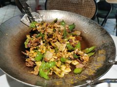 -费大厨辣椒炒肉(高铁吾悦广场店)