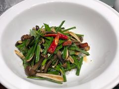 黑鸡枞-九十九顶毡房(阜石路店)