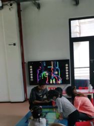 -动力星球家庭亲子游乐中心