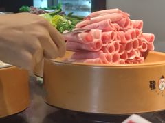 -龍歌自助小火锅(市南金茂湾店)