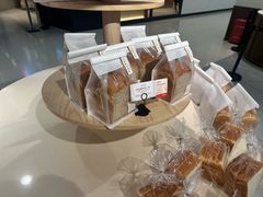 -CARINO BAKERY&CAFE(人广来福士店)
