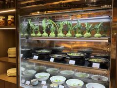 -锦厨国际自助餐厅 · 云端景观 (昆明索菲特大酒店)