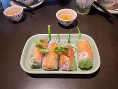 -大头虾越式风味餐厅(光明广场店)