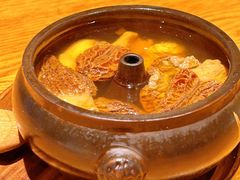 松茸汽锅鸡-一坐一忘云南菜(嘉里中心店)