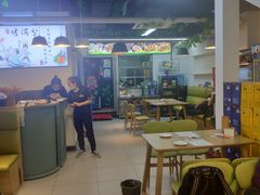 大堂-烤满分·东北烧烤(首经贸店)