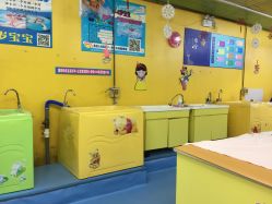 -子木乐园婴儿游泳馆(水晶港店)