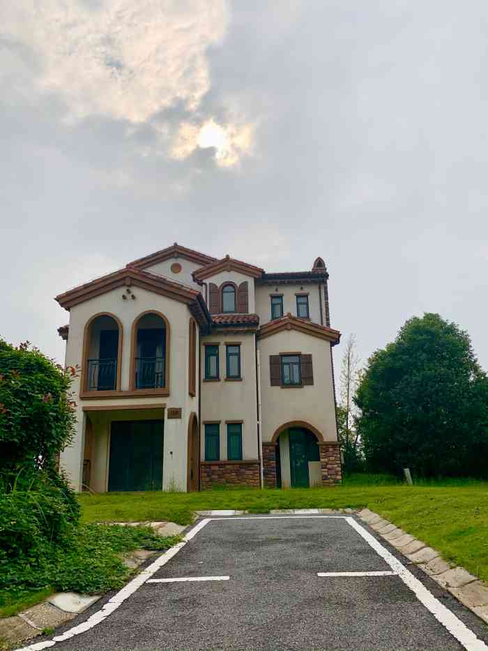 山湖鹭岛-"空气一级棒.主要就是太远.周边除了教育."-大众点评移动版