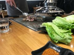 -肉甲韩国木炭烤肉(新壹街1店)
