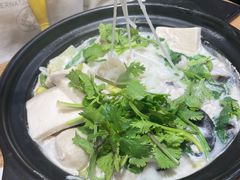 -肥汁米蘭香港米线(长宁来福士店)