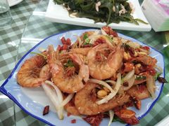 -烁佳海鲜大馅饺子