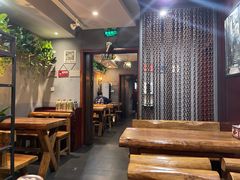 -万记麻辣烫国展总店