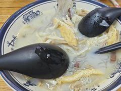 -鸭小妹鸭血粉丝(老门东店)