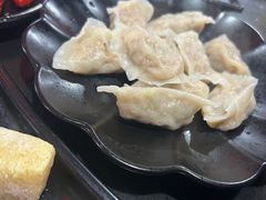 -果松木炭酸菜铜火锅·外婆参鸡汤