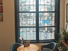 -良友书坊(安徽路店)