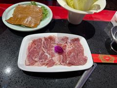 -宽板凳老灶火锅(台湾街店)