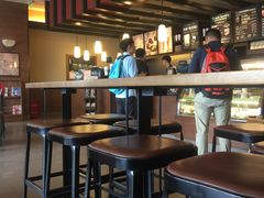 大堂-星巴克(长沙麓南广场店)