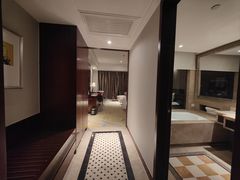 -昆山皇冠国际会展酒店