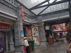 -陈仓老街美食天地