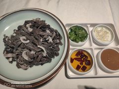 -北平楼·烤鸭·北京菜(牡丹园店)