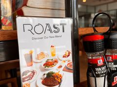 -ROAST coffee & eatery