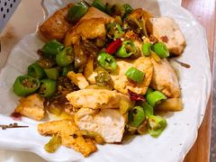 家烧豆腐-佬肥猫(国华广场店)