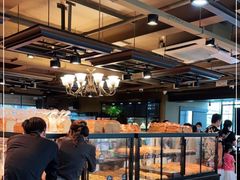 面包甜点陈列柜-红跑车(三孝口店)