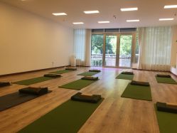 -悠季瑜伽工体会馆