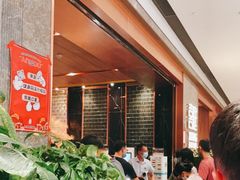 等位区-喜庭海鲜自助(佛山王府井店)