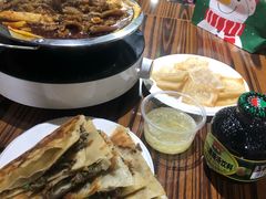 牛肚火锅-老红桥炸灌肠牛肚锅烧烤(定福庄店)