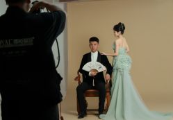 -挪娅婚纱摄影皇家会所