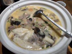 -巢爷老味(东方红店)