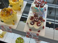 -花花卷卷·鲜食蛋糕(静安久光百货店)