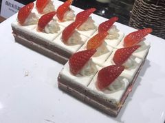 -东方红海鲜百汇(国际大厦店)