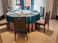 -静之湖湖畔餐厅