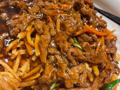 -刘胖子家常菜·蹄花焖藕(兴业店)