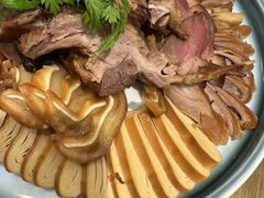 -八大碗·地道东北菜(东陵西路店)