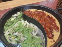 -赵美丽·重庆社区火锅·直营店(火车东站·中豪国际店)