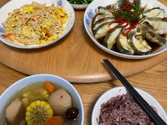 -臻爱住家月嫂育儿嫂(万达店)
