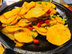 -九锅一堂酸菜鱼(学府凯德店)