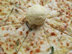 雪山榴莲松子薄饼-农畉LONFOOD(福田星河COCOPark店)